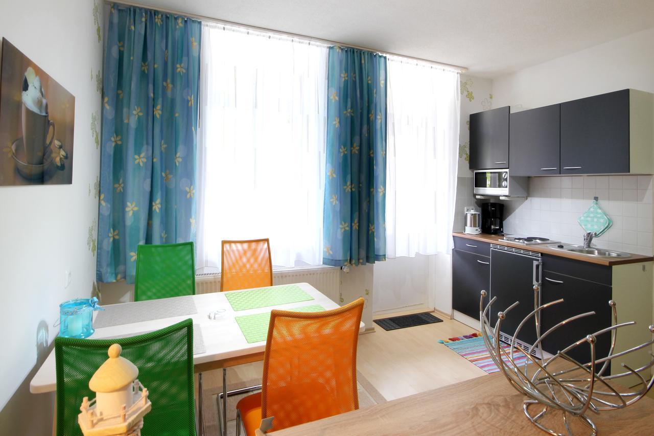 Apartment Wilhelmshoehe By Rujana