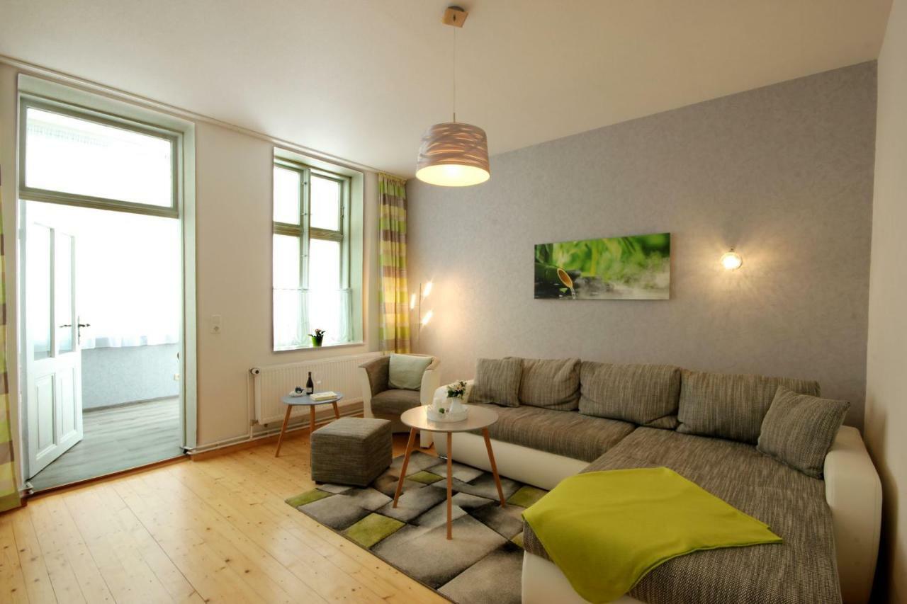 Apartment Wilhelmshoehe By Rujana